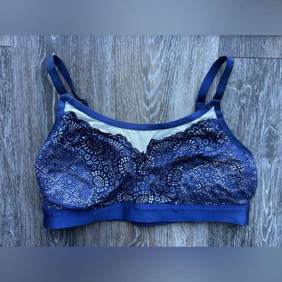 🔥Soma Bralette Geo Mesh Scoop Neck Convertible Straps - Picture 2 of 9